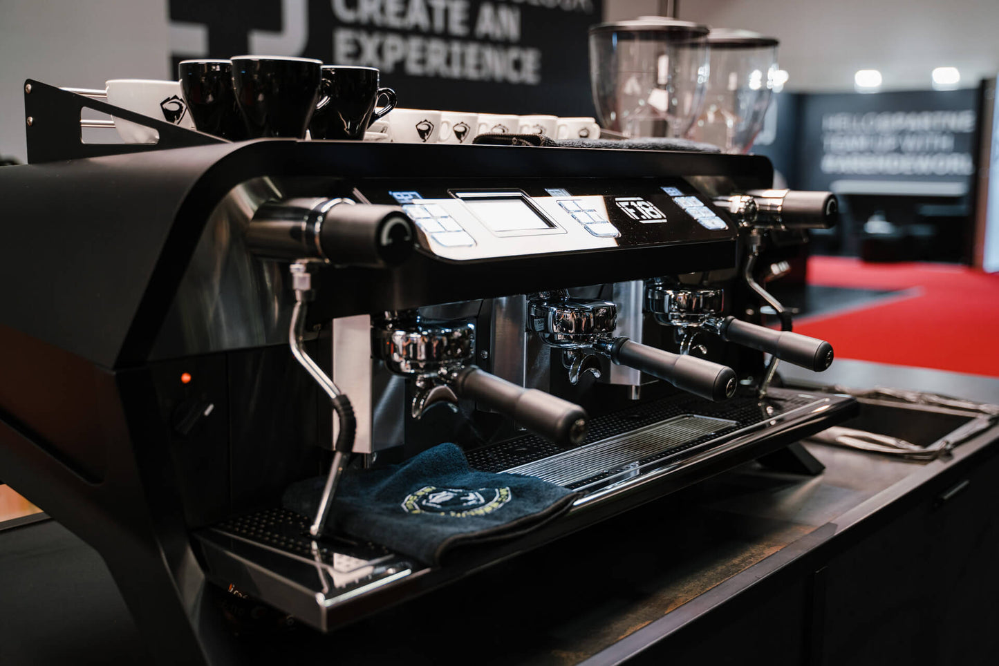 ZA NARUDŽBU: KAVOMAT SANREMO CAFE F18