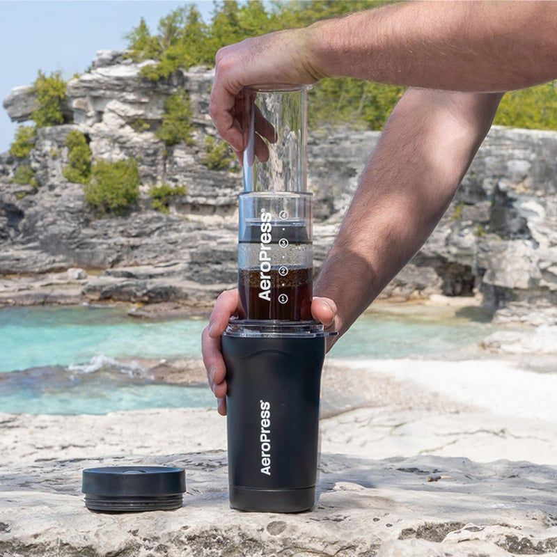 AEROPRESS® GO PLUS TRAVEL CRNI