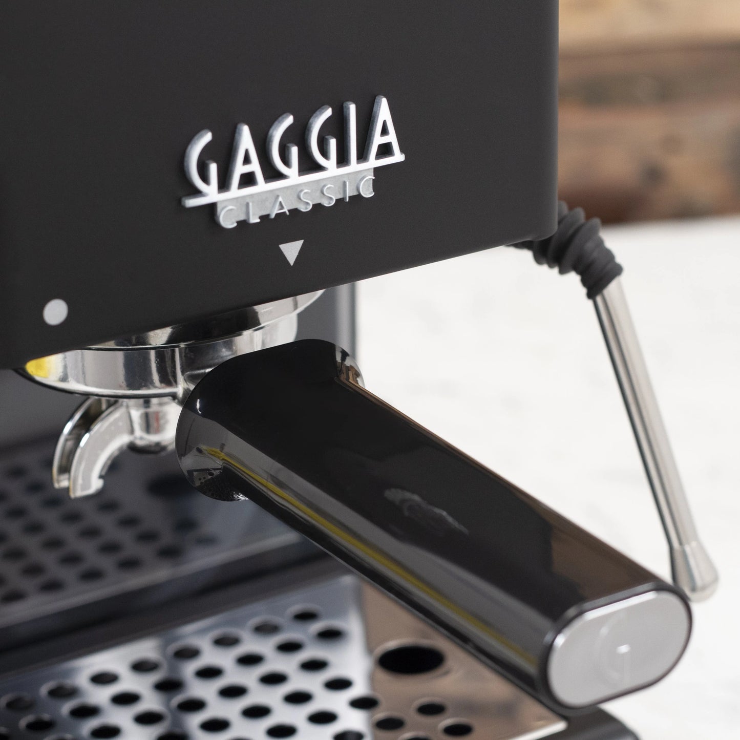 Gaggia CLASSIC E24 Thunder Black - Color Vibes