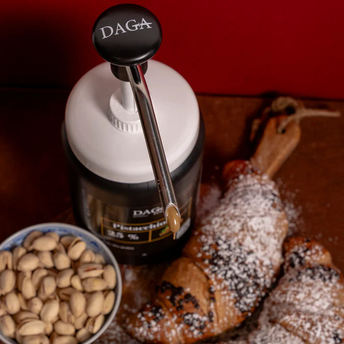 Dispenser Lovecream croissant filling dispenser